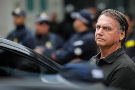 Guimarães vê direita desorganizada após prisão de Bolsonaro e vê Flávio como sucessor